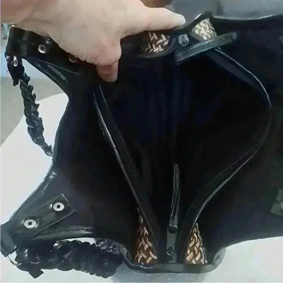 BEAUTIFUL HANDMADE BROWN AND BEIGE
Woven Shoulder Bag - Picture 7 of 11